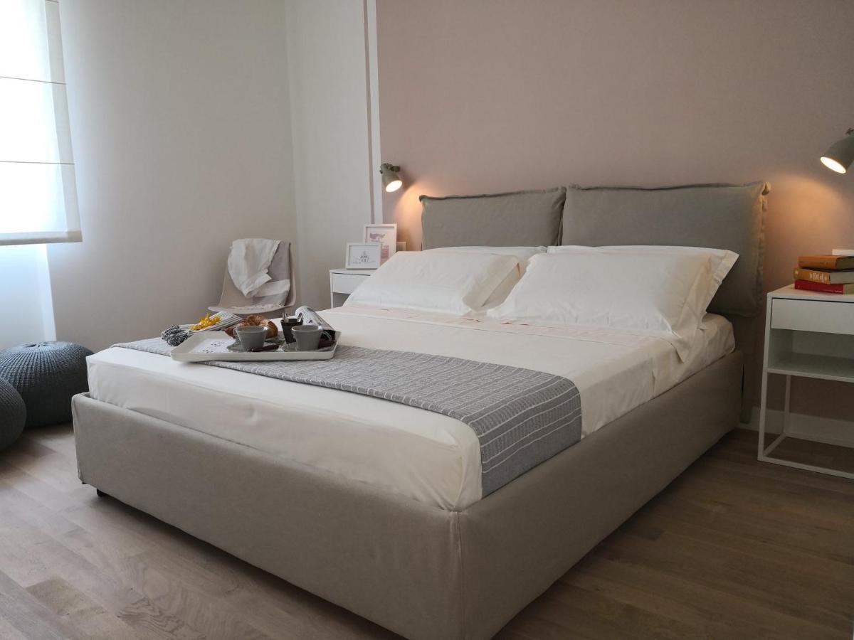Due Passi Hotel Cagliari Buitenkant foto